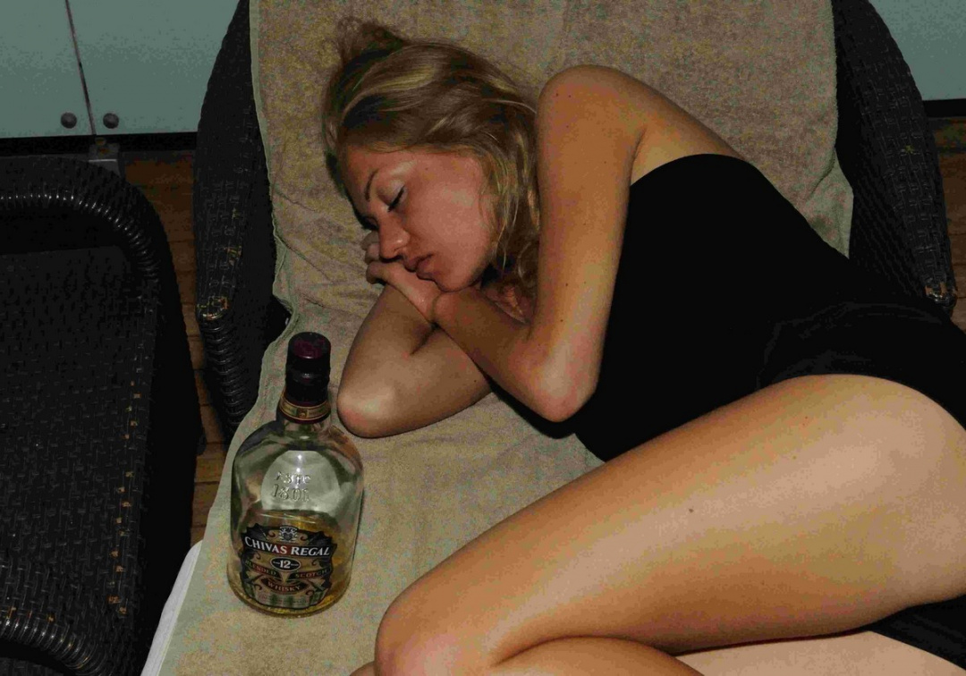 Girlfriend drunk trying fart hole puckered compilation