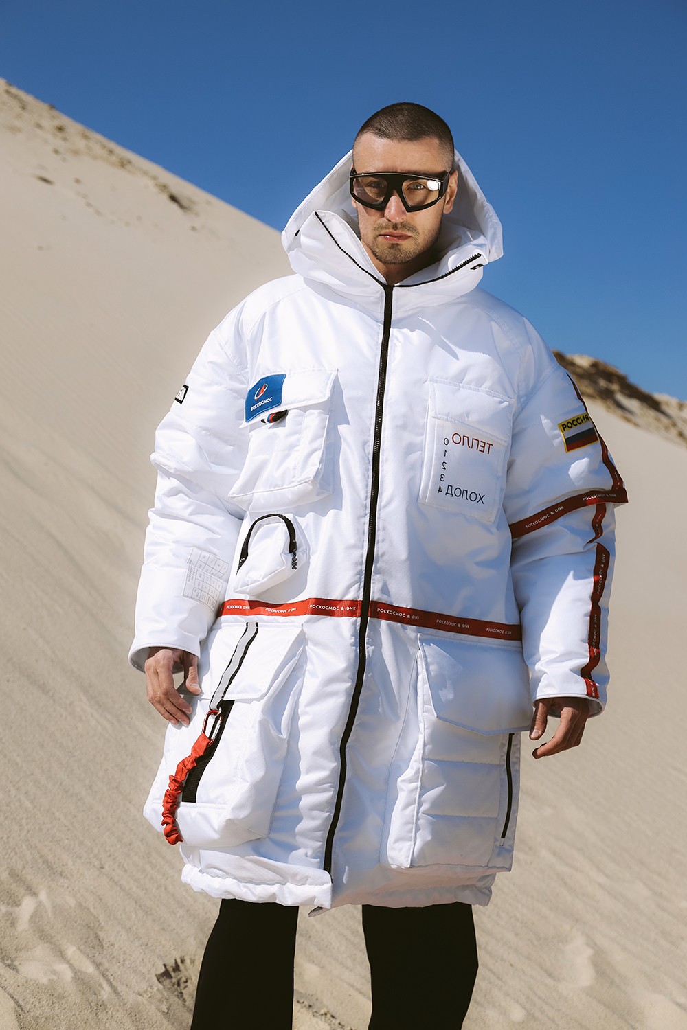 модная одежда от DNK и Роскосмоса