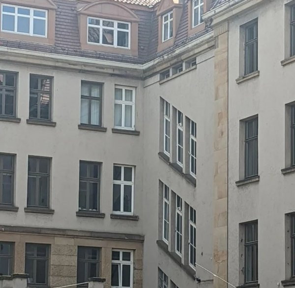 Показалось