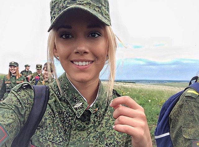 красивые девушки армии РФ