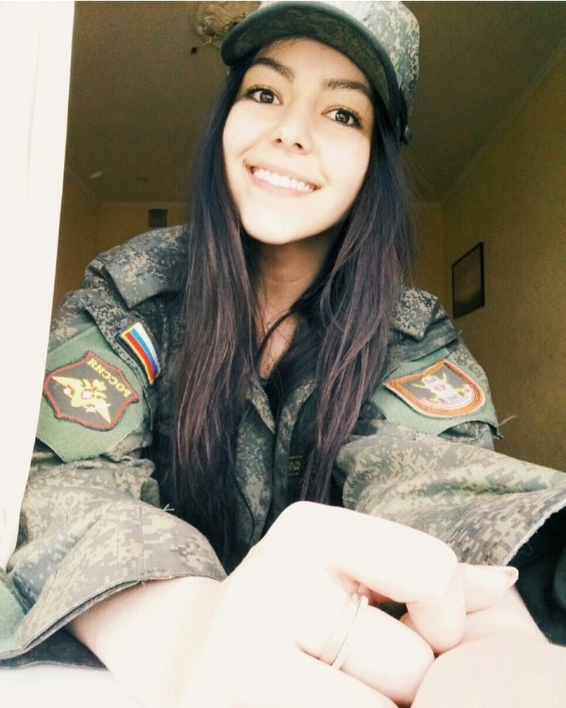 красивые девушки армии РФ