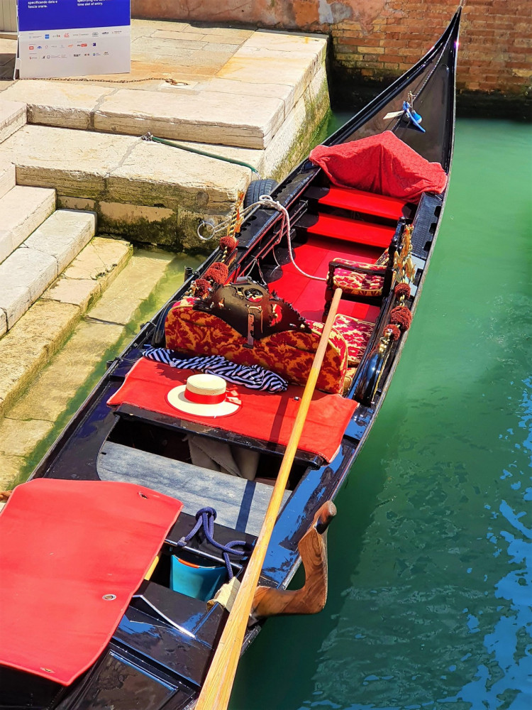 позитивити