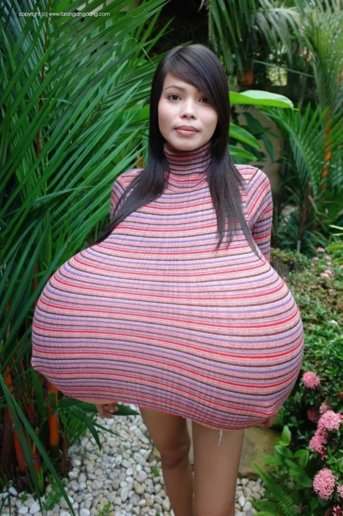 Девушка с самой Большой грудью в Мире