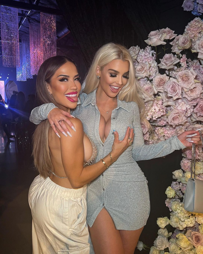 Эмили Сирс (Emily Sears)