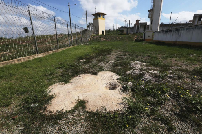 Какова жизнь за в тюрьме Бразилии