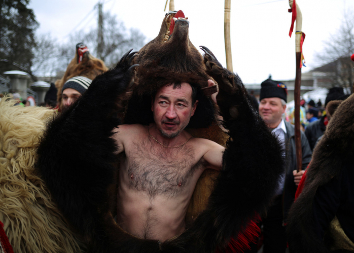 Ритуальные танцы медведей - Румыния