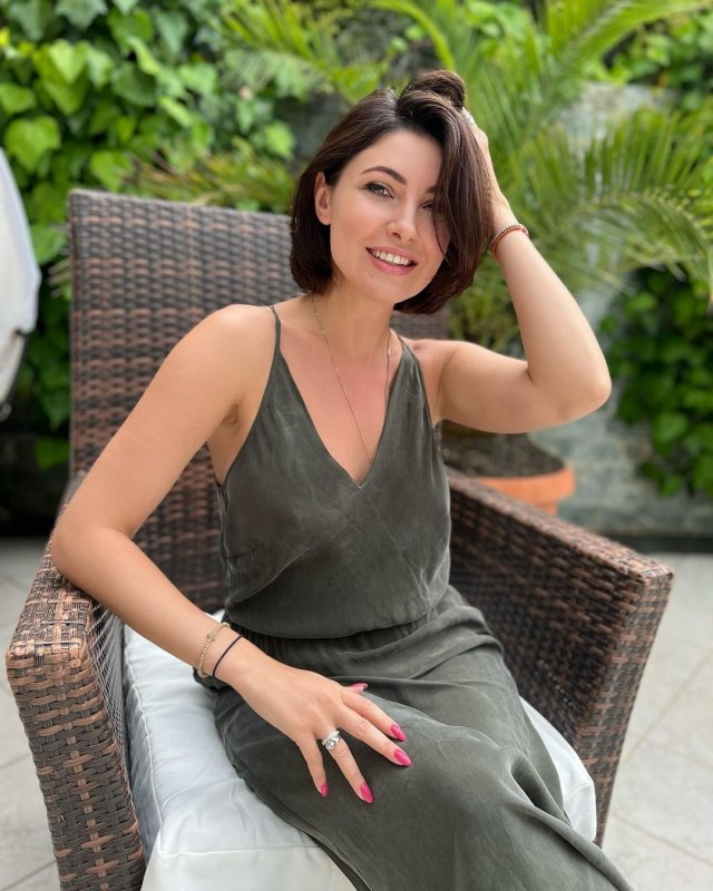 Анастасия Макеева - Яркие фото скандальной звезды мюзиклов