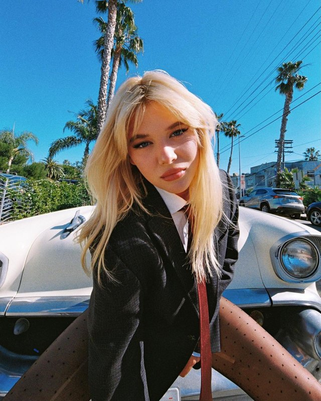 Виктория Ламас