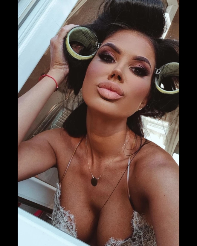 Katarina Kolozeus - Хорвацкая телеведущая