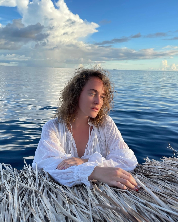 Аглая Тарасова - Горячие фото