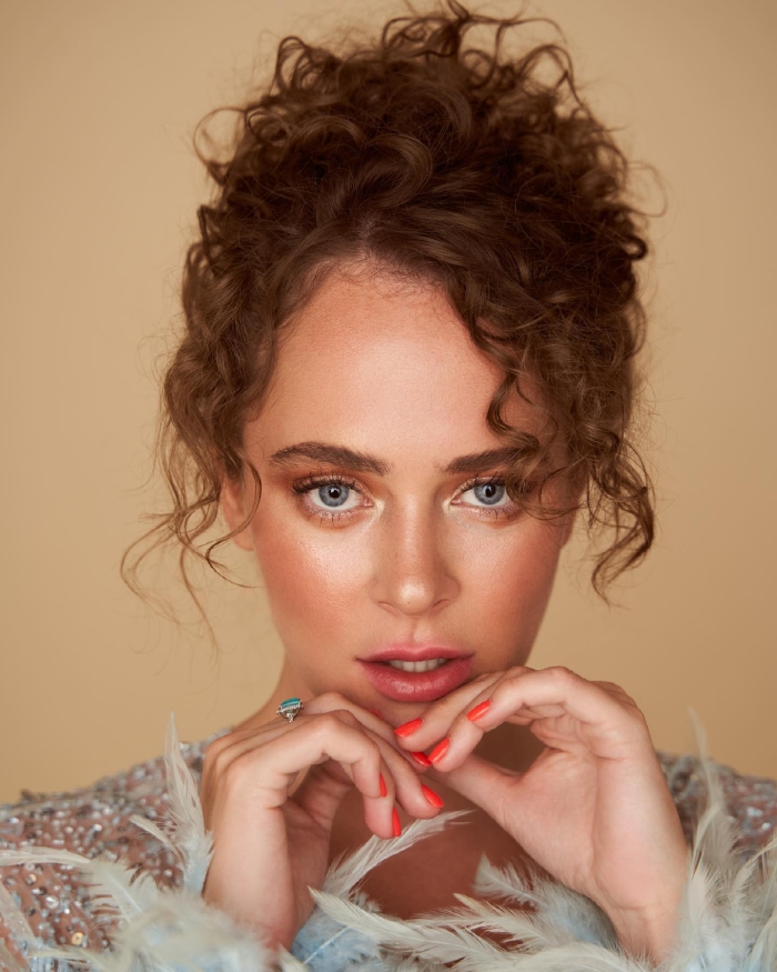 Аглая Тарасова - Горячие фото