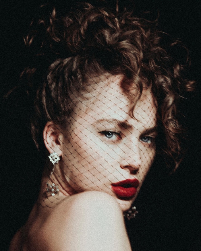 Аглая Тарасова - Горячие фото