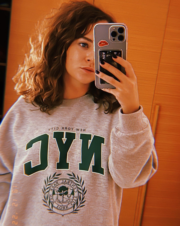 Аглая Тарасова - Горячие фото