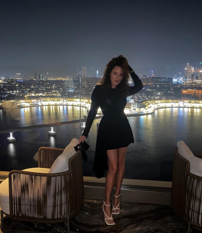 Аглая Тарасова - Горячие фото