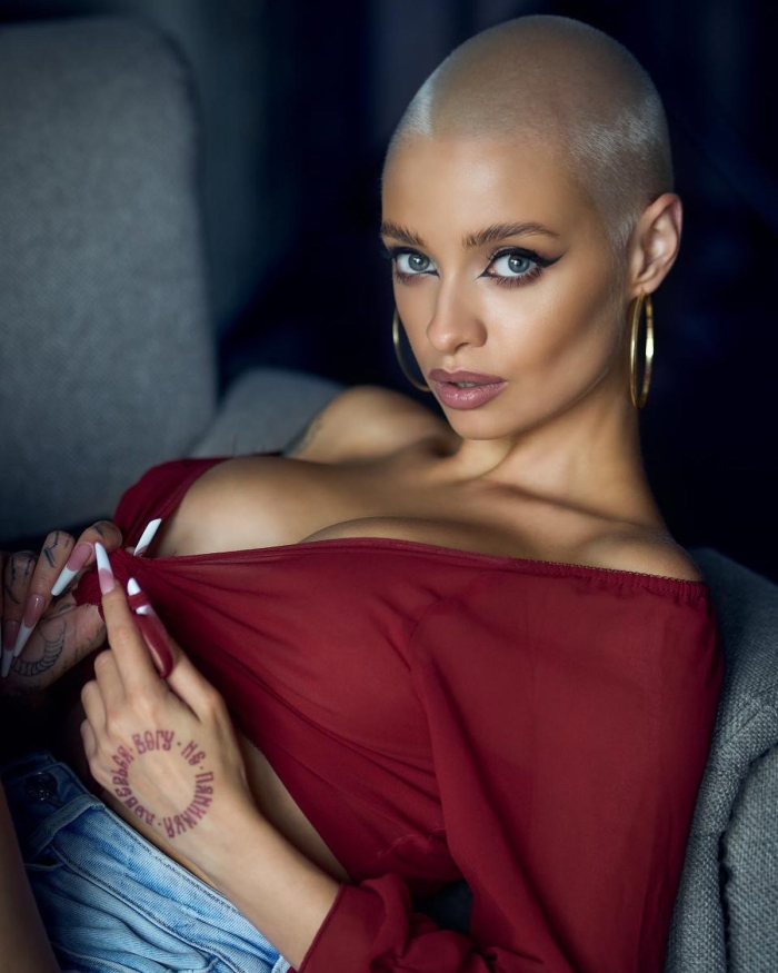 Анастасия Хамраева — Горячие фото