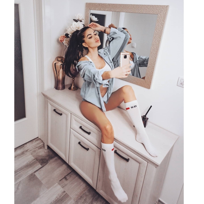 Katarina Kolozeus - Хорвацкая телеведущая