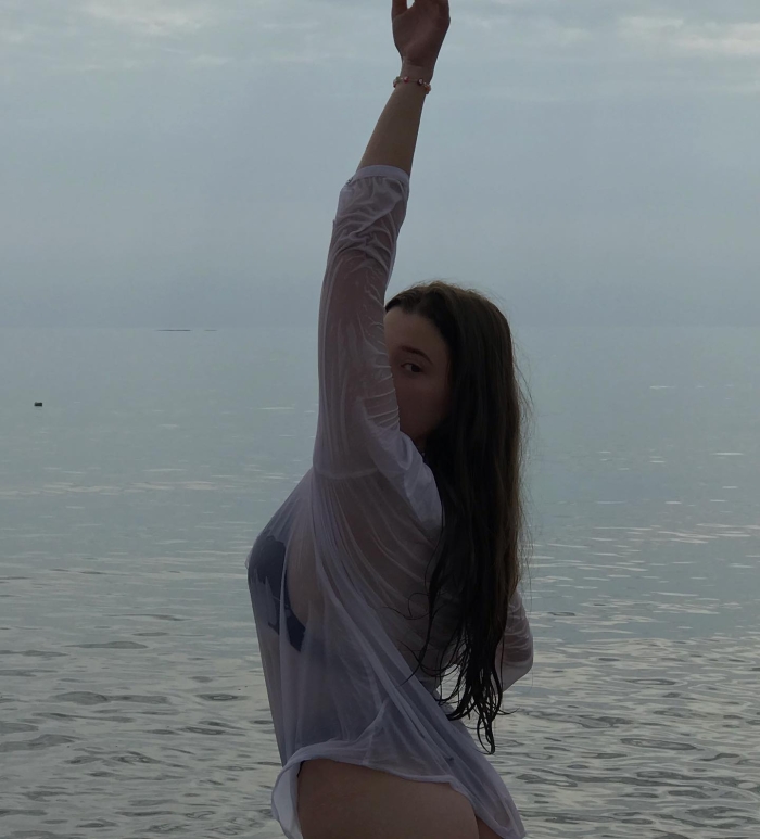 Полина Гухман - Горячие фото девушки