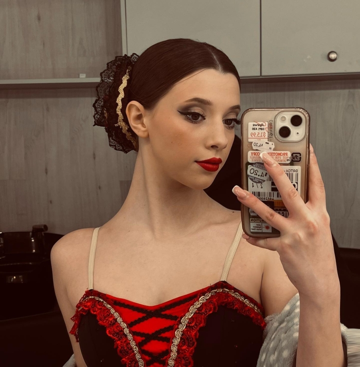 Полина Гухман - Горячие фото девушки