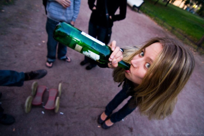 Пьяные девушки - смешные картинки