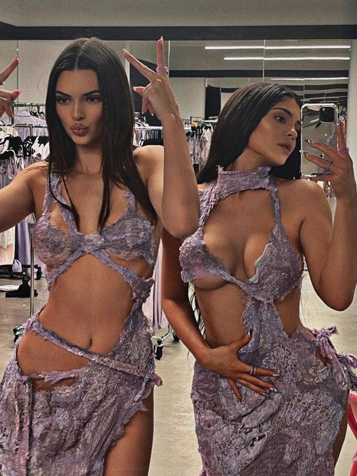 Кайли и Кендалл Дженнер