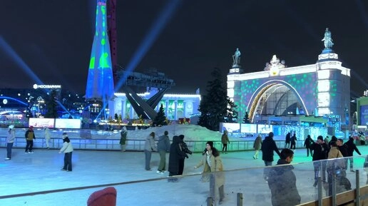 Куда сходить на новогодние каникулы в Москве в 2024 году: фото новогодней Москвы