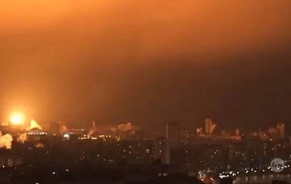 Несколько взрывов прогремели в Киеве на фоне воздушной тревоги