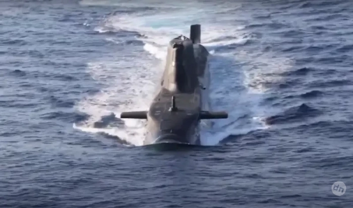 Британские моряки спутали испускание газов китами с сигналами русских шпионских дронов