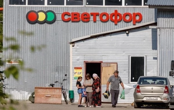 76 магазинов "Светофор" по всей стране закрыли за грубые нарушения