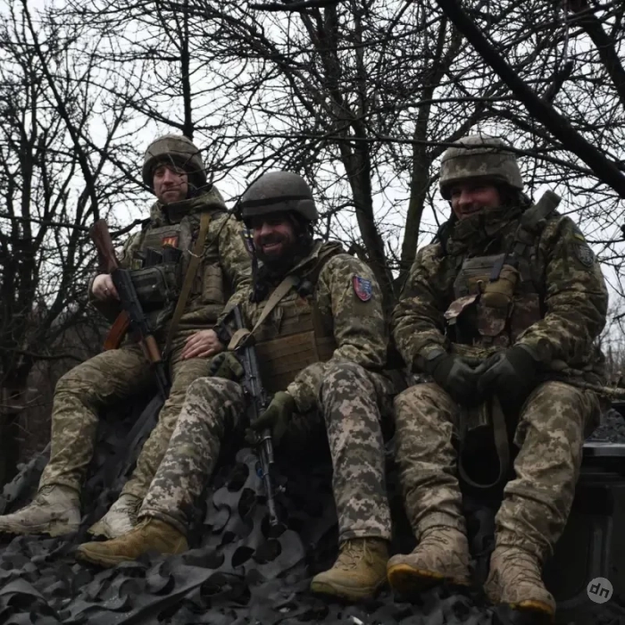 «Разрешите выехать в тыл, снять деньги»: в телефоне погибшего боевика ВСУ обнаружили запись, доказывающую, что украинские командиры занимаются поборами