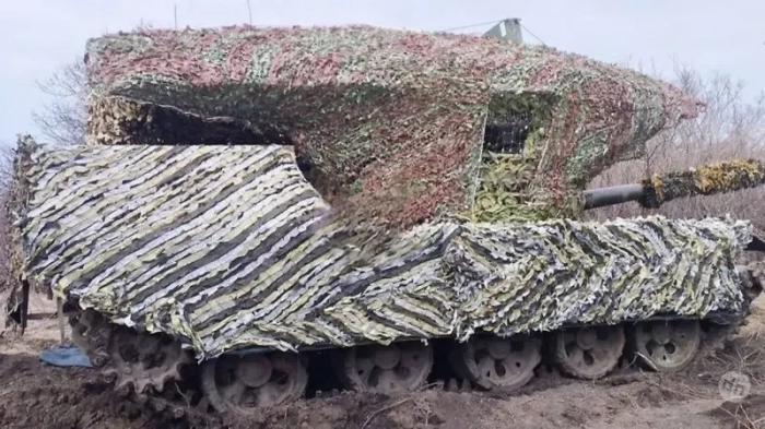Танк под «кринолином»