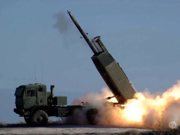 Потеря связи под Суджей: ВСУ случайно обстреляли свои позиции из HIMARS