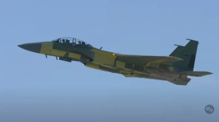 Показан первый полёт американского истребителя F-15EX