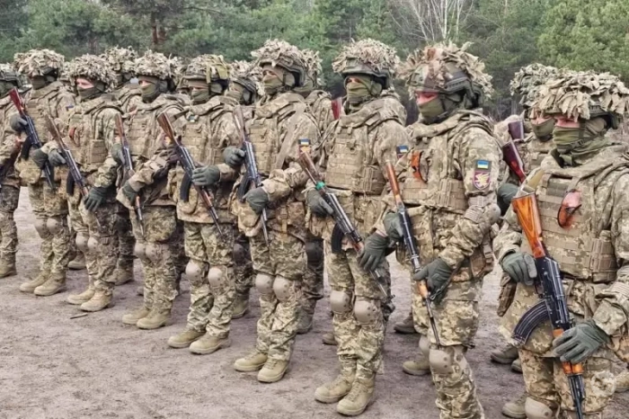 Боевики ВСУ в Гоголевке Курской области не смогут покинуть Россию из-за собственных мин