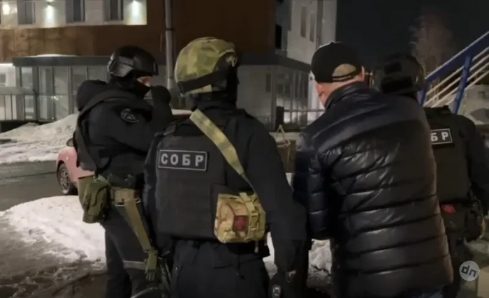 Открывшего стрельбу по машине ППС в Мурманске нейтрализовали снайперы