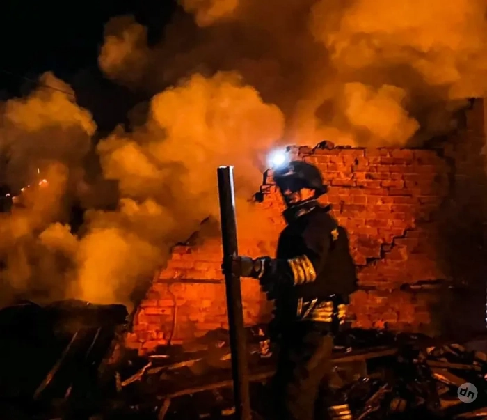 Под удары ВС РФ в ночь на 16 апреля попали военные и промышленные объекты противника в Киевской, Одесской, Сумской, Днепропетровской областях