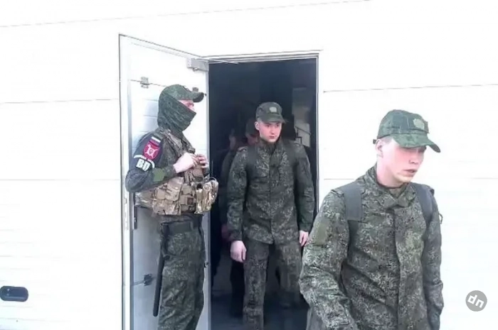 Россия и Украина обменялись пленными: Домой вернулись более двухсот российских солдат