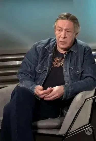 "У вас Юра Борисов Пушкина сыграл?". Никита Ефремов рассказал, что удивило его отца после выхода из колонии