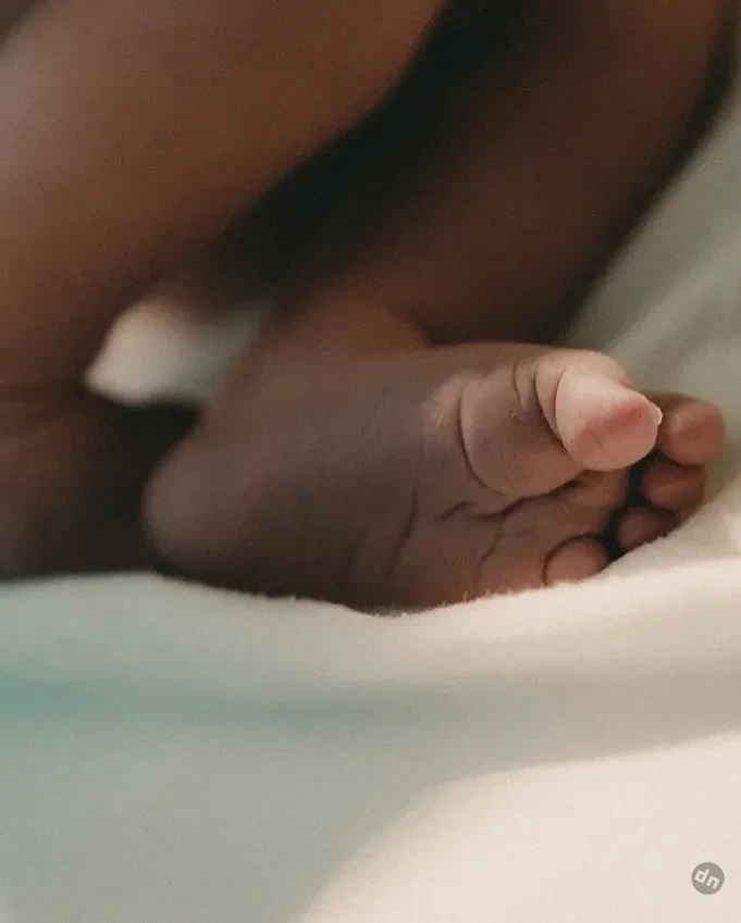 Мари Краймбрери и Дава впервые стали родителями