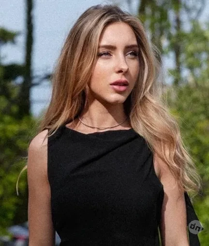 Девушка Павла Дурова Юлия Вавилова продемонстрировала новый образ в Каннах