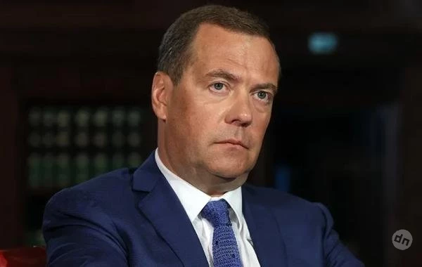 Медведев напомнил о мировой войне в ответ на угрозы Трампа РФ