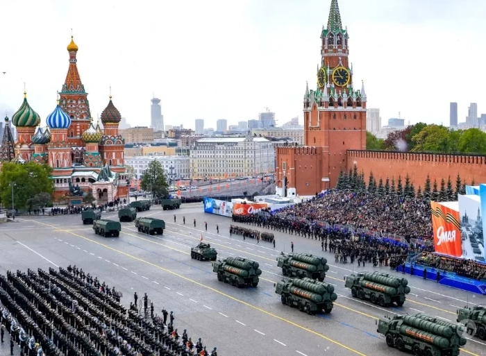 Представитель правительства США может приехать в Москву на Парад Победы