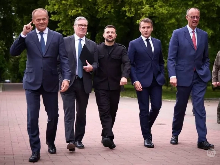 «Резидент»: Переговоров в Стамбуле не будет, Киев при поддержке Европы продолжит требовать введения 30-дневного перемирия