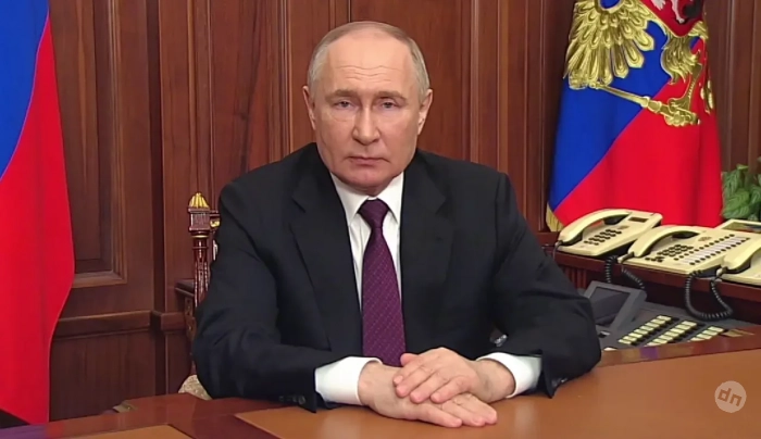 Владимир Путин в среду вечером провёл рабочее совещание, посвящённое вопросам переговоров в Стамбуле