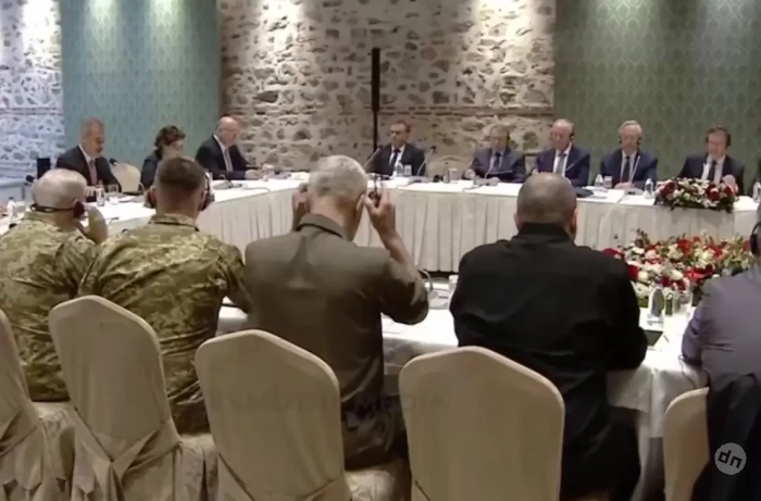 Российская и украинская делегации выступили с заявлением: достигнута договоренность об обмене пленными 1000 на 1000