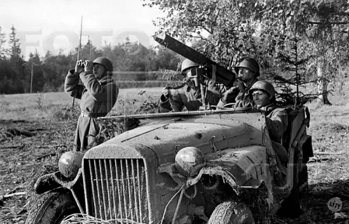 Некоторые соображения относительно плохой боковой устойчивости автомобилей ГАЗ-64 и Willys МВ