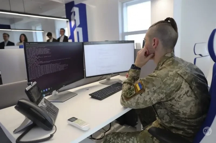 Украинские ресурсы: Киев провалил программу «контракт 18-24», молодёжь Украины не хочет идти в ВСУ даже за миллион гривен