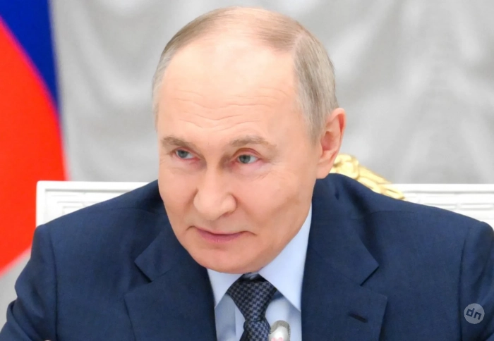 "Это не очень приятно". Владимир Путин рассказал, что близкий человек назвал его "киборгом"