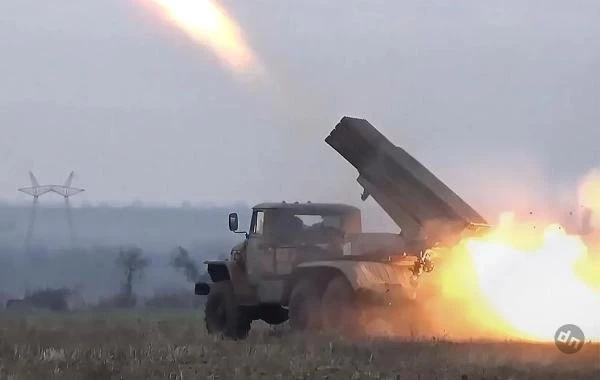 ВС России продолжают вести ожесточённые бои на подступах к Николаевке и Удачному на Покровском направлении: карта боевых действий на 16.06.2025