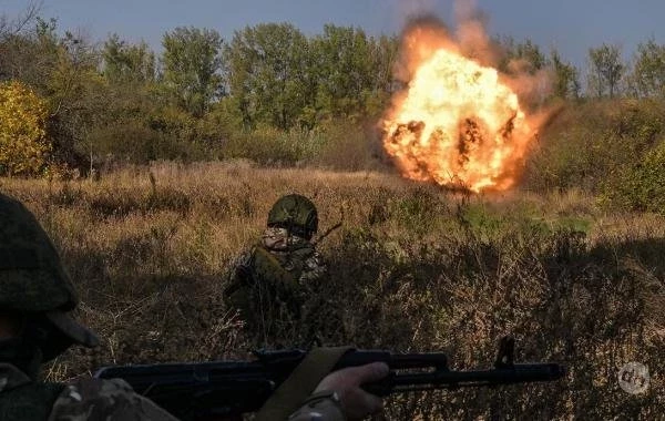 Юрий Подоляка в свежей сводке от 27.06.2025 сообщил о том, что ВС РФ продолжают наступление на Северск