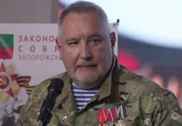 "Бесталанное чмо". Экс-глава "Роскосмоса" Дмитрий Рогозин пригрозил отправить участников КВН на СВО из-за шутки про себя